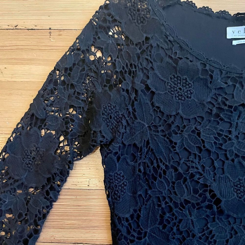 Velvet by Graham & Spencer lace dress. Size S.